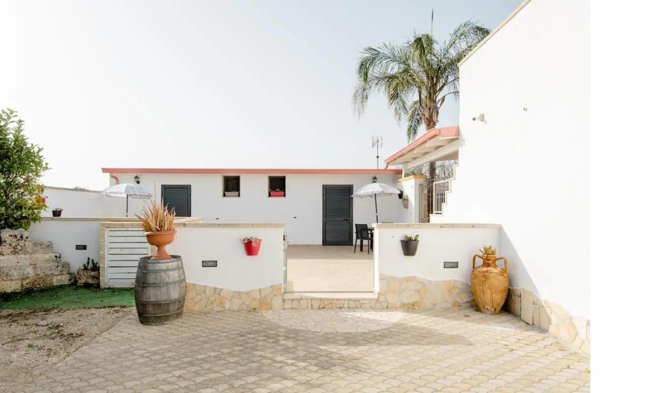 Briciola'S Rooms Porto Cesareo Exterior photo